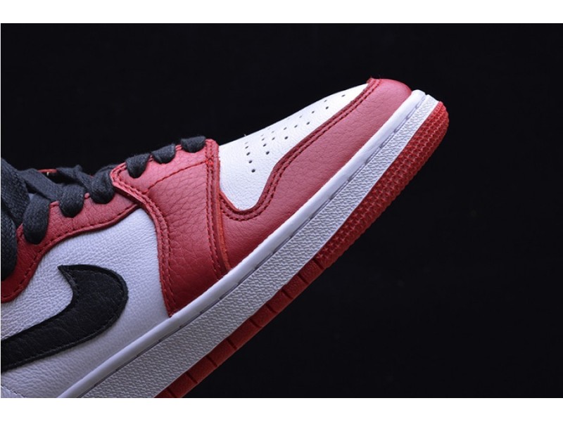  The Air Jordan 1 Rebel “Chicago” red AT4151-100