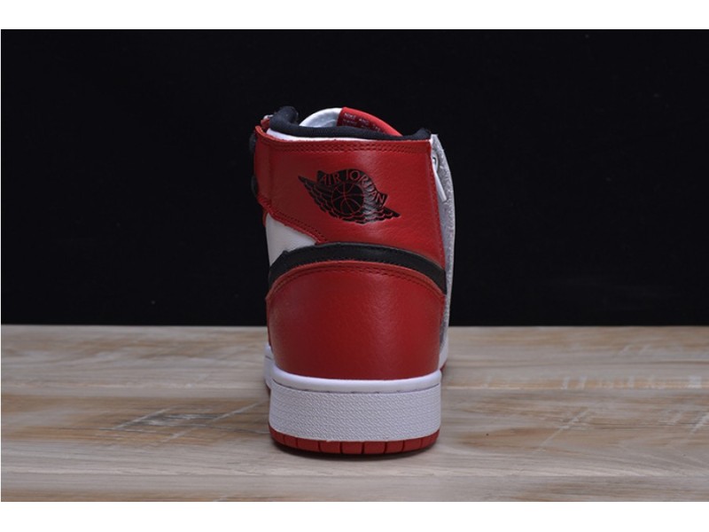  The Air Jordan 1 Rebel “Chicago” red AT4151-100