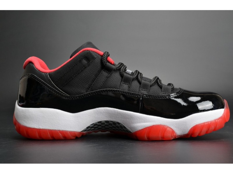 AIR JORDAN 11 RETRO LOW 