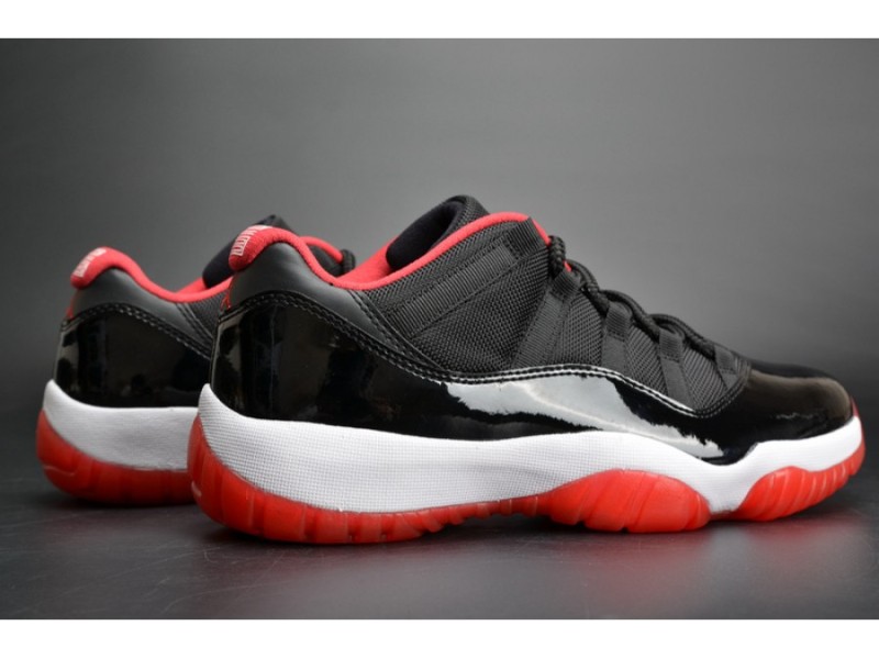 AIR JORDAN 11 RETRO LOW 