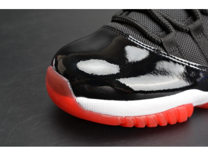 AIR JORDAN 11 RETRO LOW 
