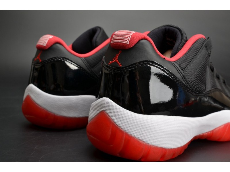 AIR JORDAN 11 RETRO LOW 