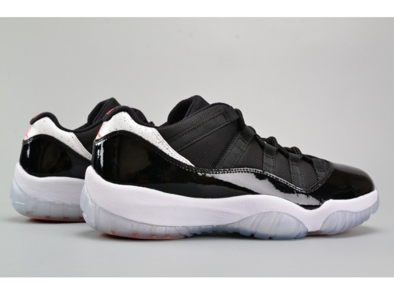 AIR JORDAN 11 RETRO LOW 