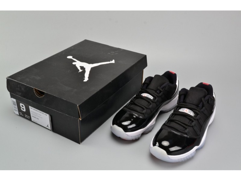 AIR JORDAN 11 RETRO LOW 