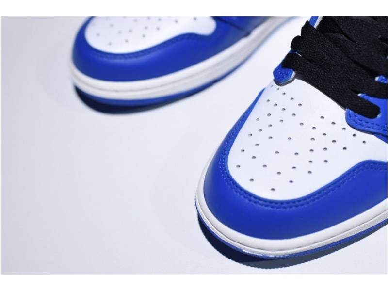 AIR JORDAN 1 OG “Game Royal” blue  555088-403