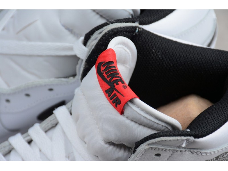 Air Jordan 1 Retro High OG “Ying Yang Pack” white 555088-102