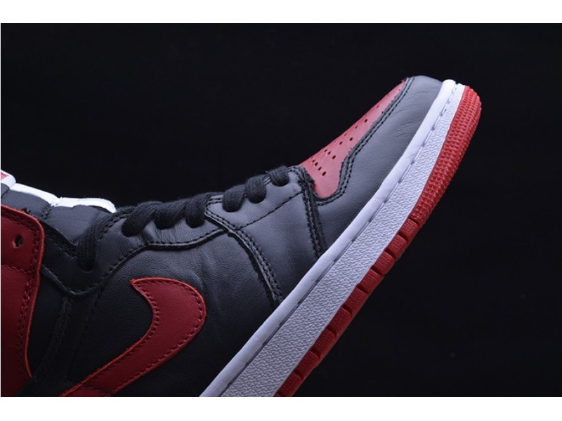 AIR JORDAN 1 RETRO 