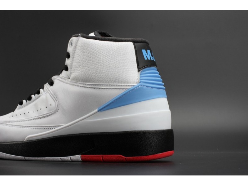 AIR JORDAN 2 RETRO UNC“Alumni” mens 917360-105