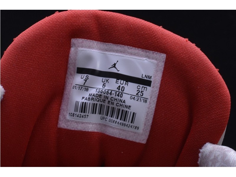 AIR JORDAN 3 RETRO 