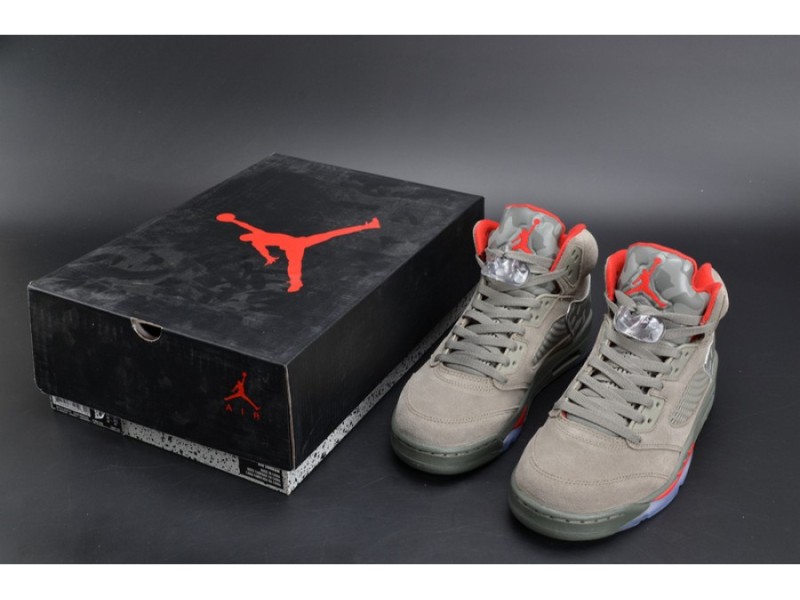 Bape x Air Jordan 5 Trophy Room“Camo” university red mens 136027-051 