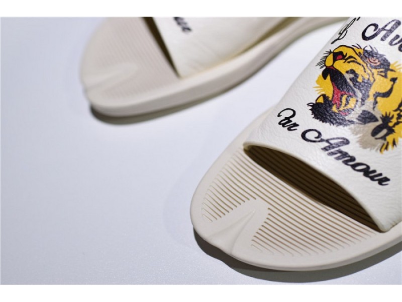 Gucc* Sandal10