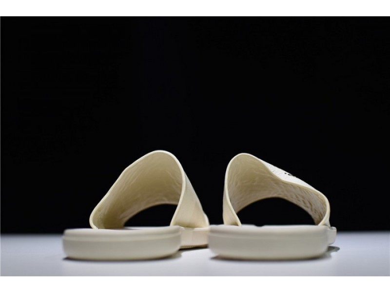 Gucc* Sandal10