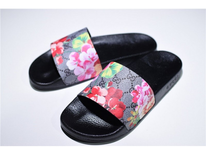 Gucc* Sandal4