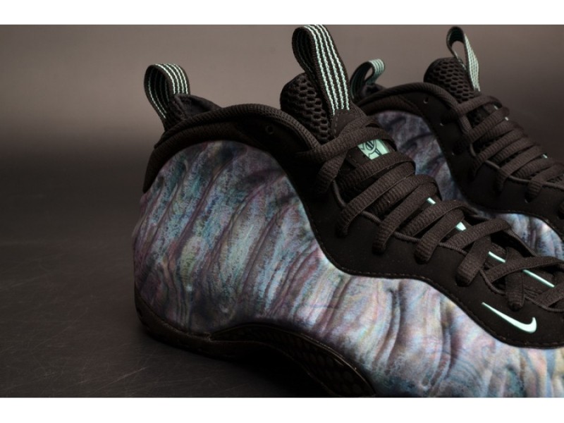 Nike Air Foamposite One PRM “Abalone” Black/Aurora Green mens 575420-009