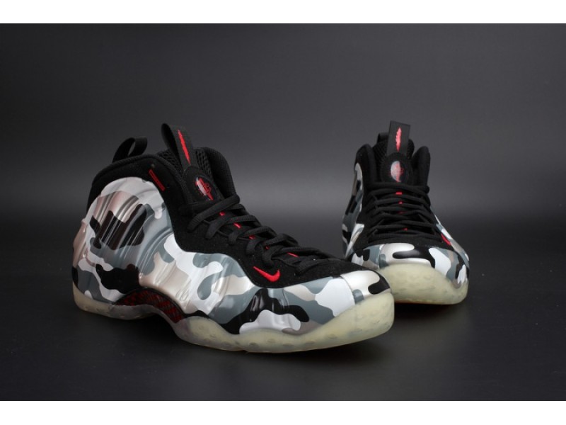 Nike Air Foamposite One PRM 