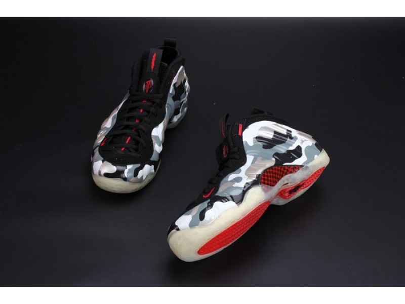 Nike Air Foamposite One PRM 