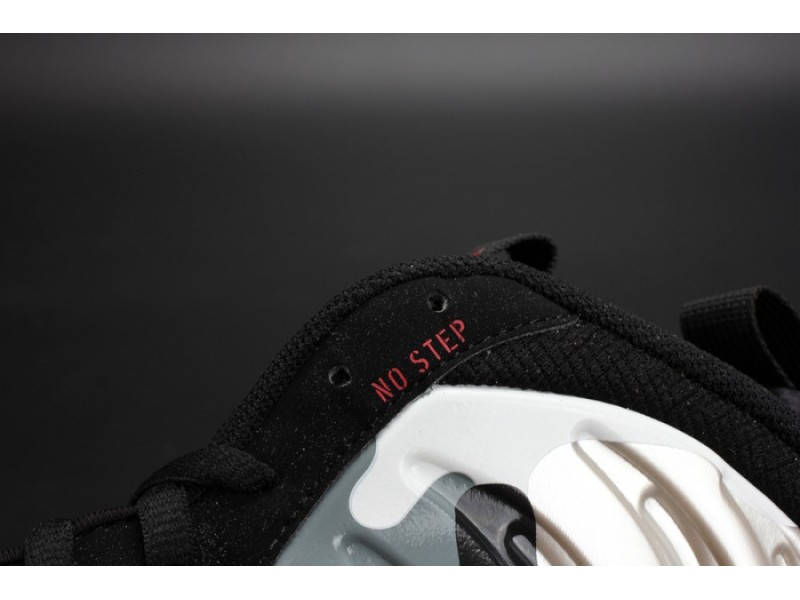 Nike Air Foamposite One PRM 