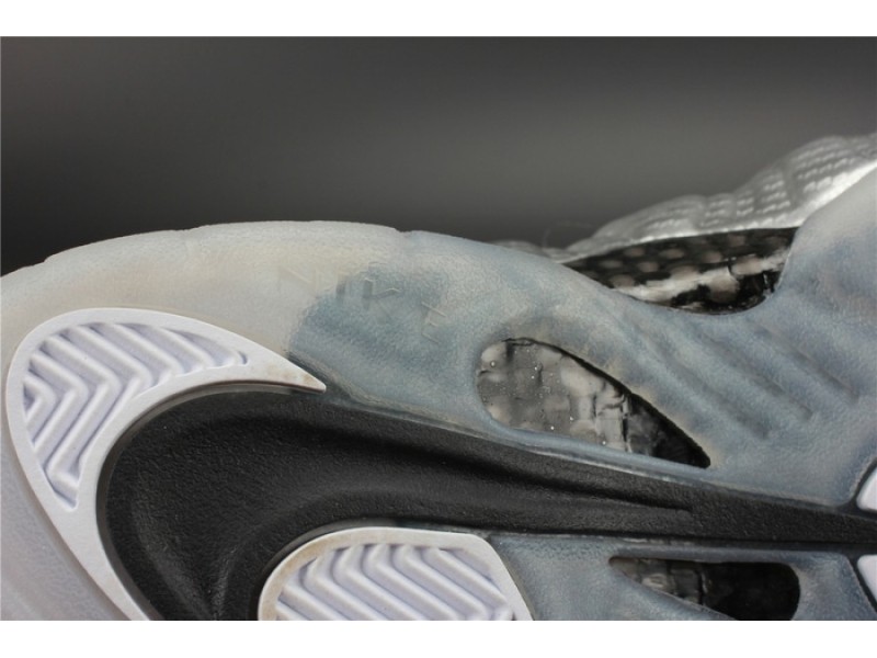 Nike Air Foamposite Pro PRM “Silver Surfer” metallic silver mens 616750-004