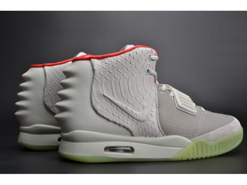 NIKE AIR YEEZY 2 PURE PLATINUM Wolf Grey mens 508214-010