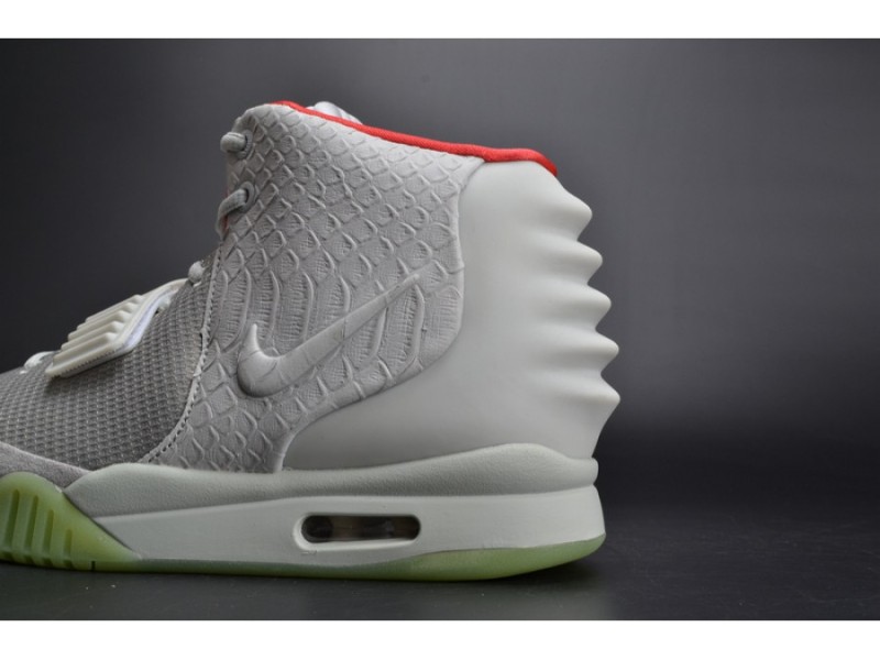 NIKE AIR YEEZY 2 PURE PLATINUM Wolf Grey mens 508214-010