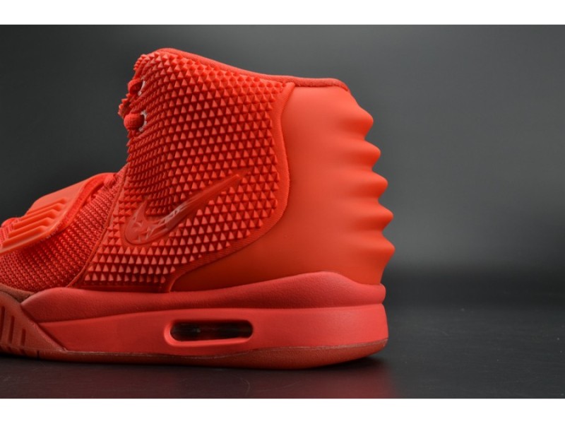 Nike Air YEEZY 2 “Red October” mens 508214-660