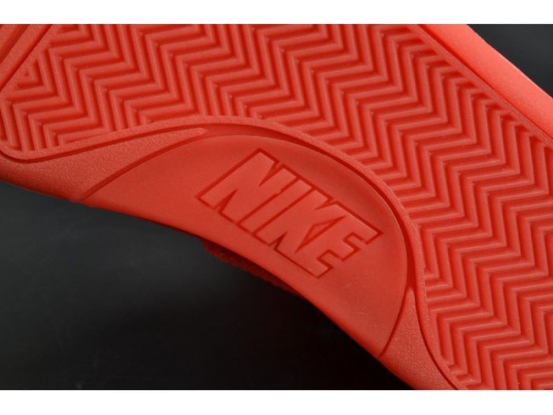 Nike Air YEEZY 2 “Red October” mens 508214-660