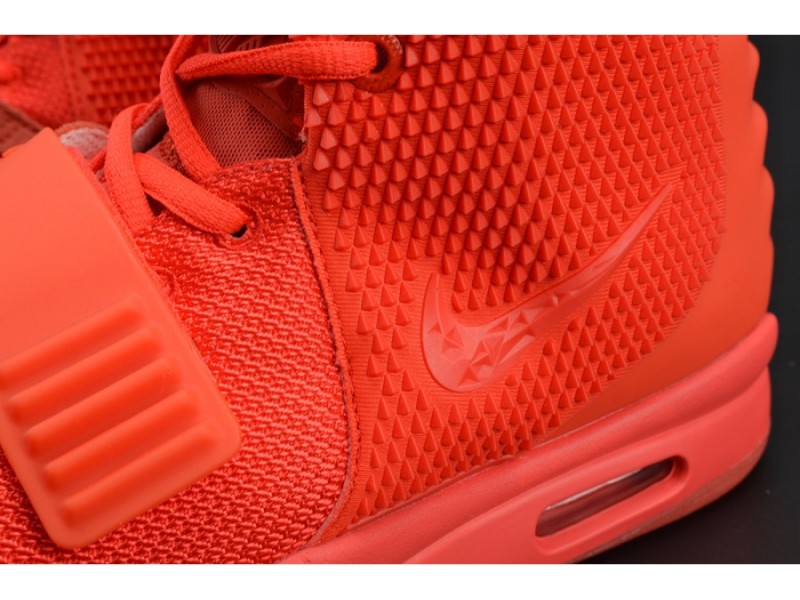 Nike Air YEEZY 2 “Red October” mens 508214-660