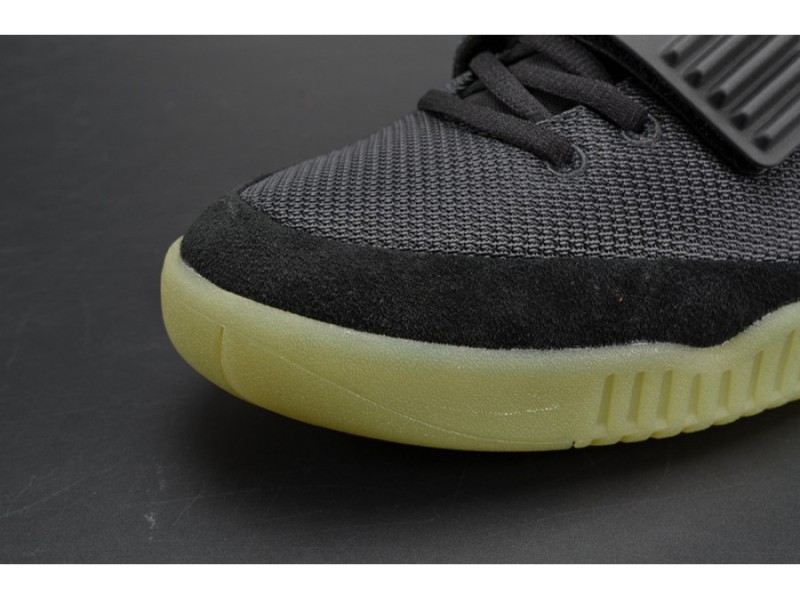 NIKE AIR YEEZY 2 “SOLAR RED” black mens 508214-006